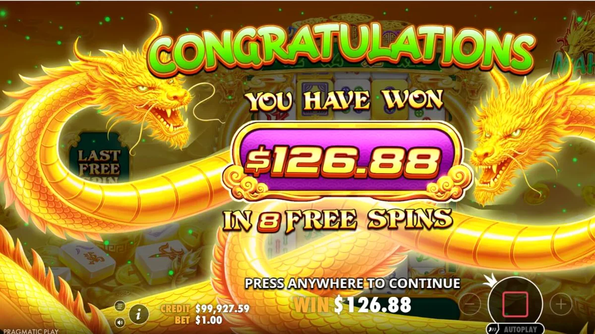 Tampilan visual slot Mahjong Wins Triple Pot dengan tema naga dan ubin Mahjong